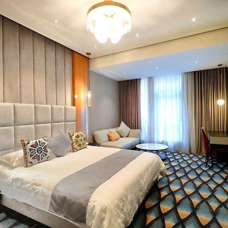 The Rumi Hotel & Residences Ντουσαμπέ Εξωτερικό φωτογραφία